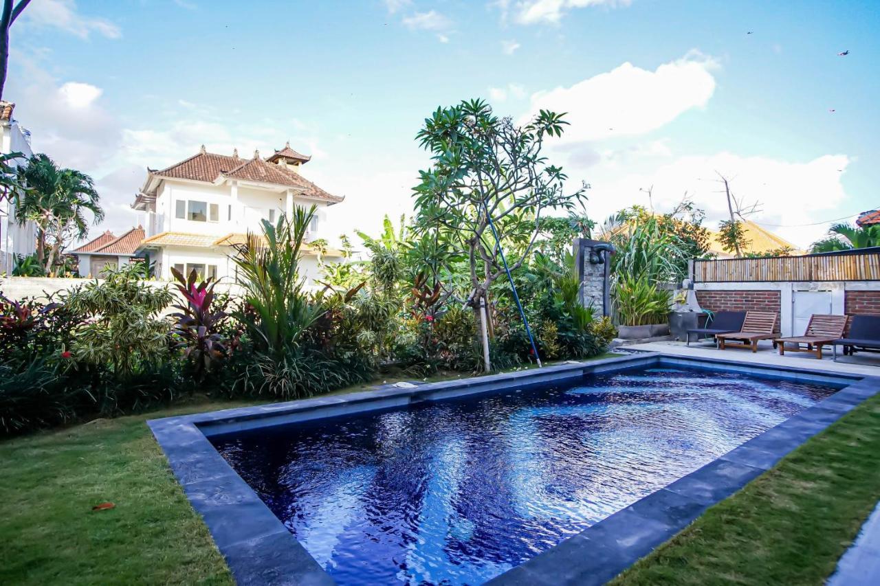 Bali Manik Guest House Canggu Екстериор снимка