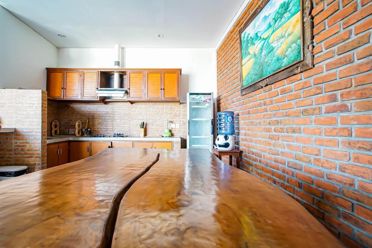 Bali Manik Guest House Canggu Екстериор снимка