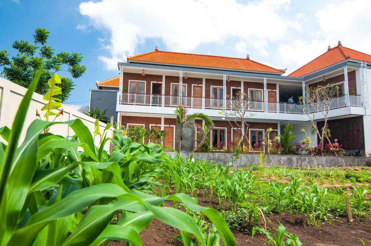 Bali Manik Guest House Canggu Екстериор снимка