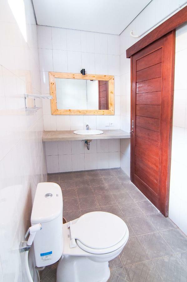 Bali Manik Guest House Canggu Екстериор снимка